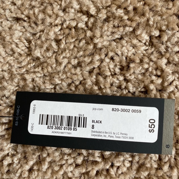 Leather skirt with studs - Picture 5 of 15